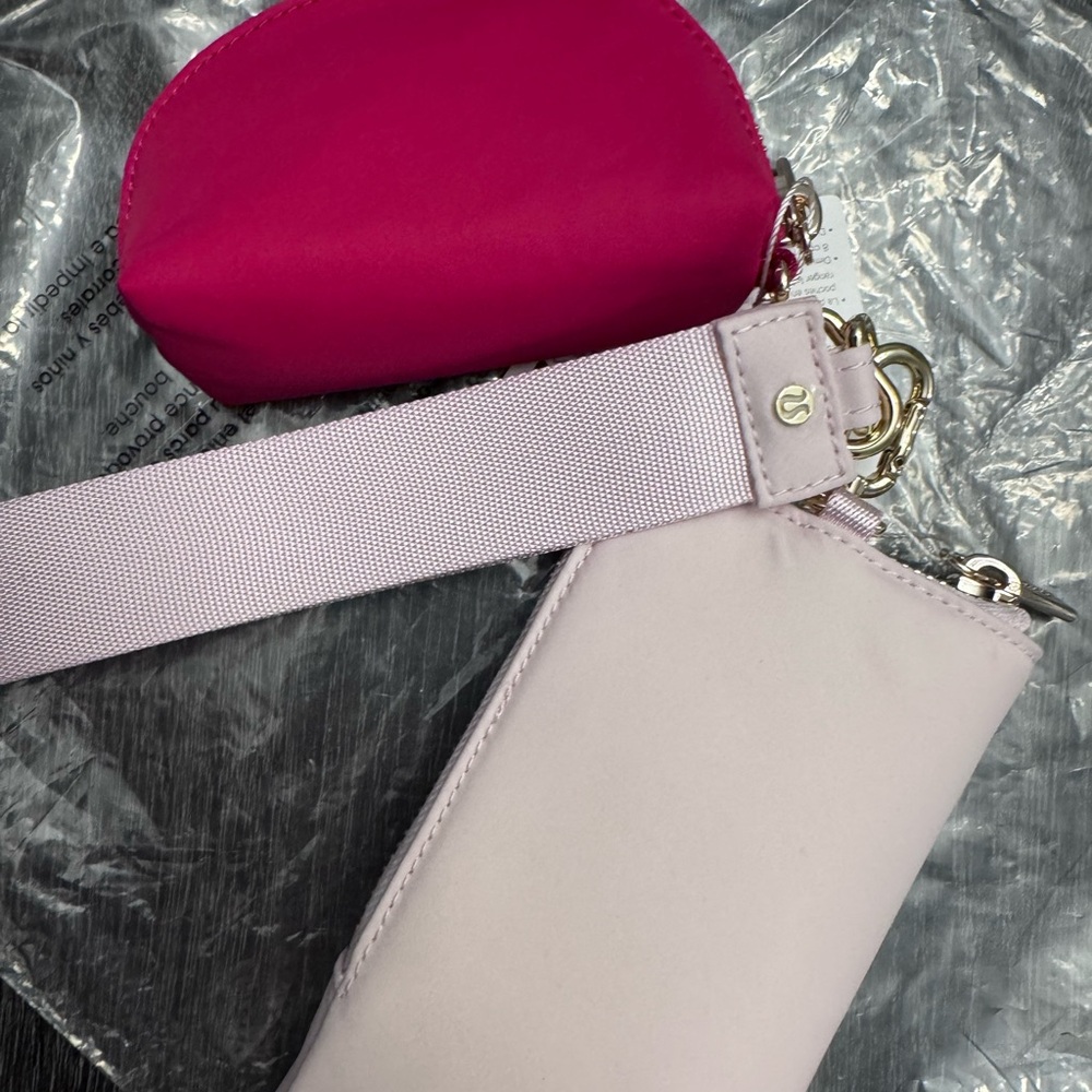 Lululemon Dual Pouch Wristlet Wallet - Blissful Pink/Calypso Pink - Picture 14 of 16